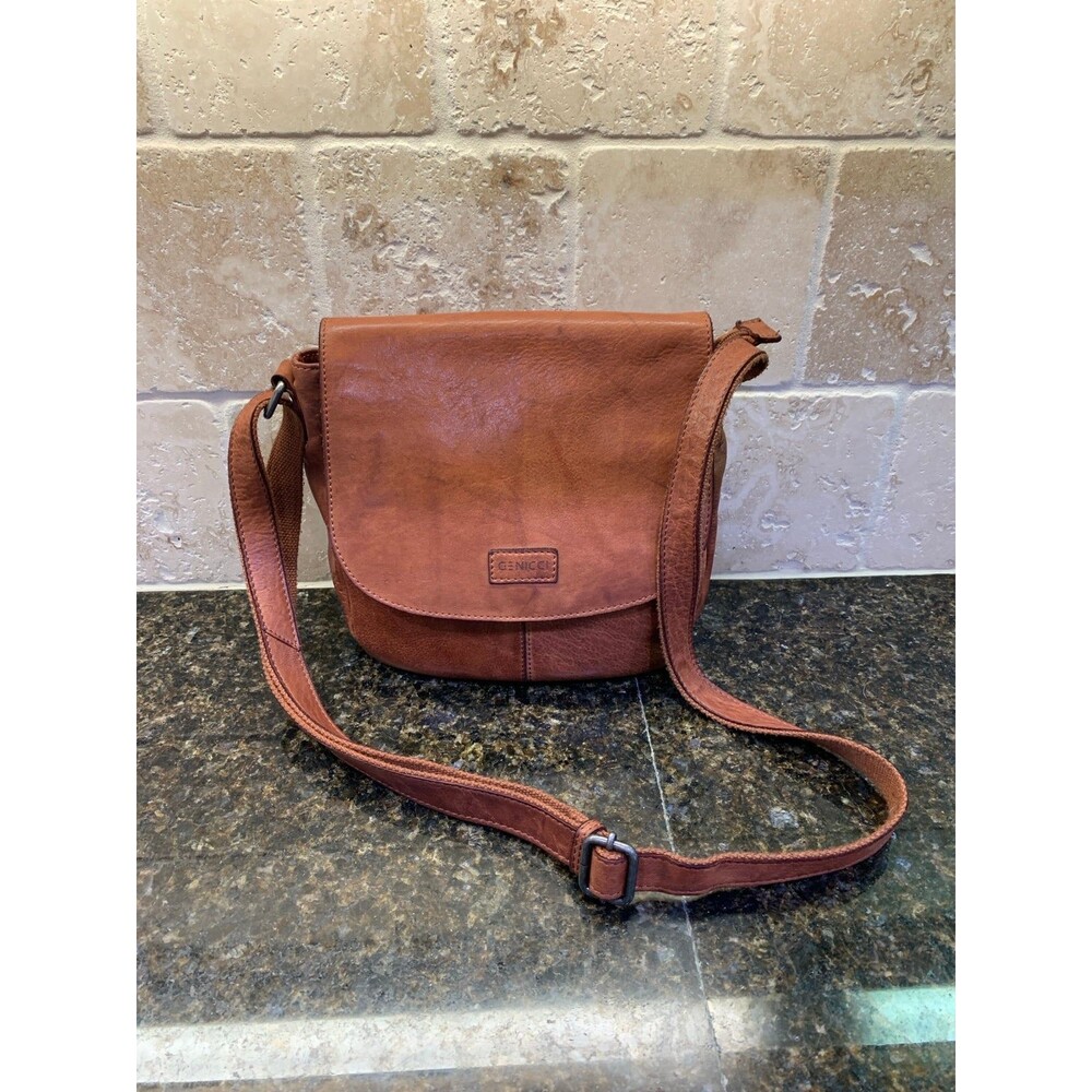 FIRM PRICE Genicci Leather Crossbody Purse Bag - EUC